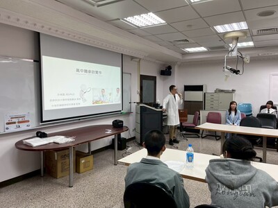 20250429龍潭高中蒞系參訪-2圖片