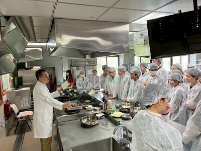20250430松農工農食品加工科師生蒞系參訪-3圖片
