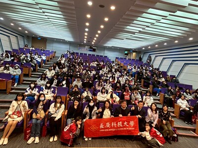 【20251205】中壢家商家政科.流行服飾科蒞系參訪