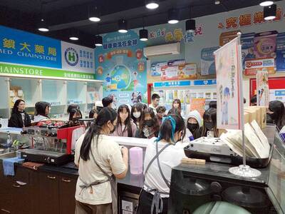 【20251205】中壢家商家政科.流行服飾科蒞系參訪-5圖片